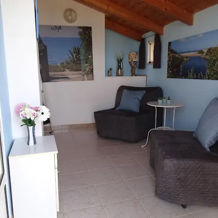 Matilde- Kleine Mit Meerblick By Interhome